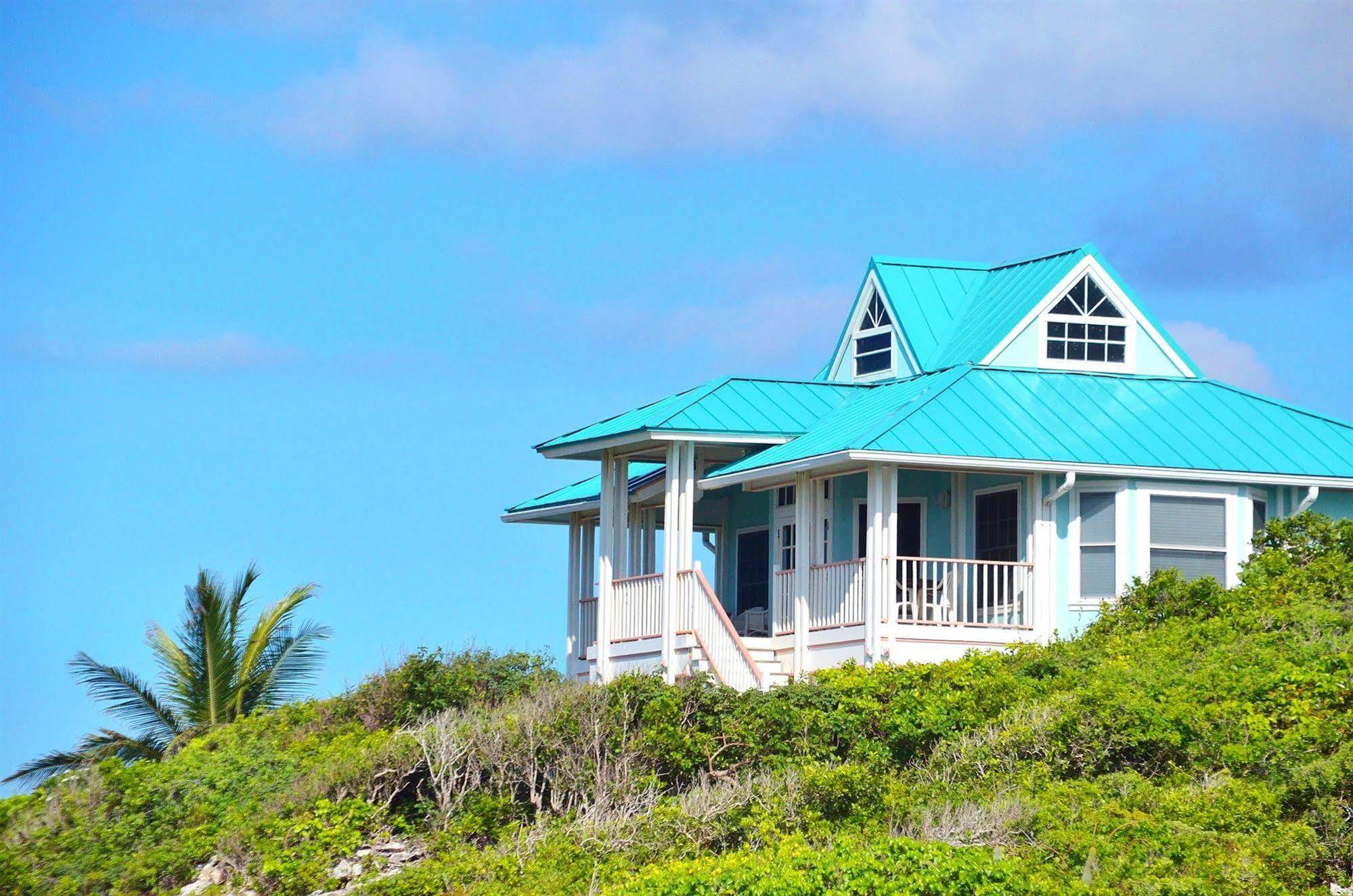 Blue Horizon Resort Conch Bar Exterior photo